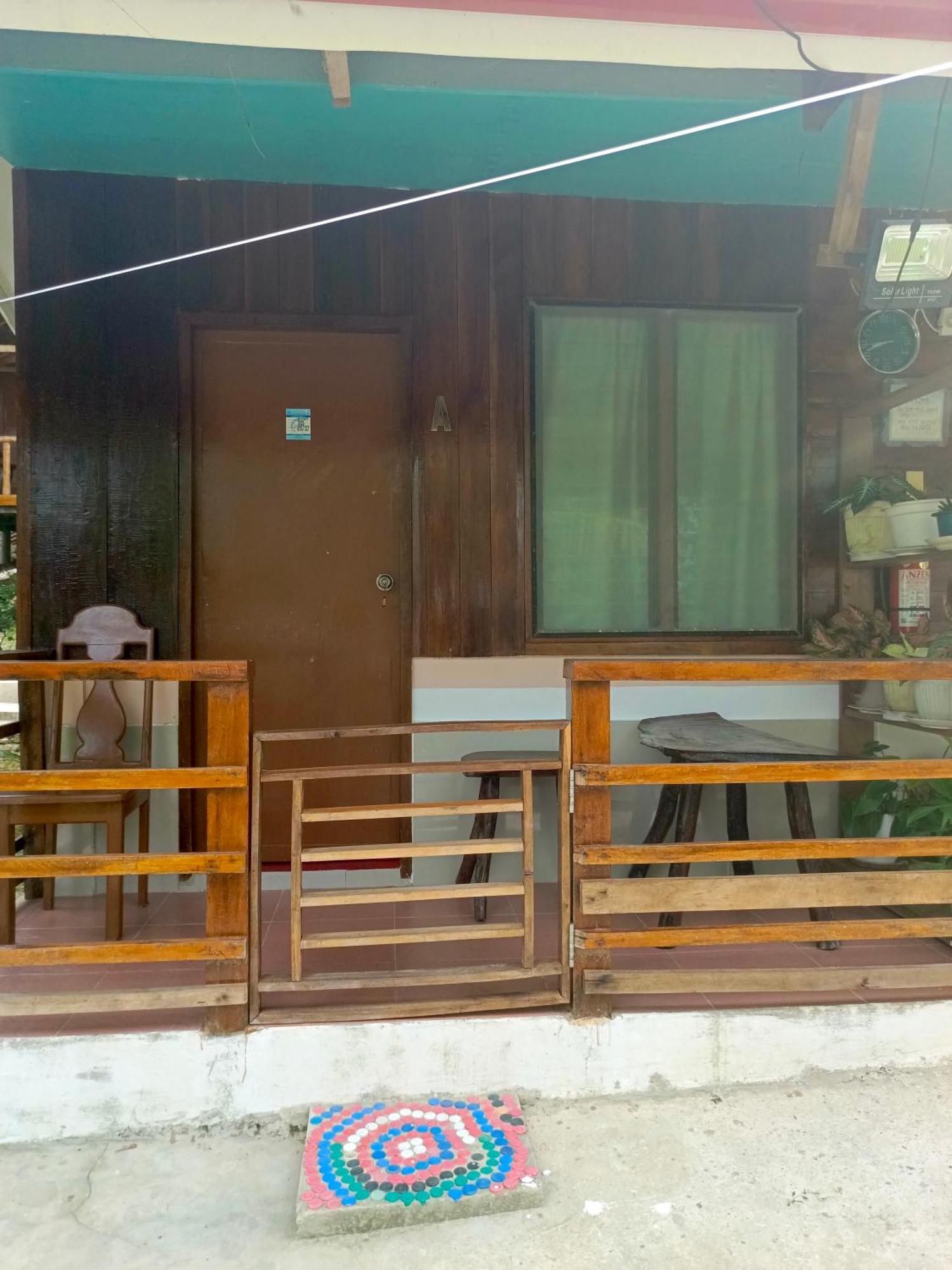 Mil'S Hillside Tourist Inn San Vicente  Buitenkant foto