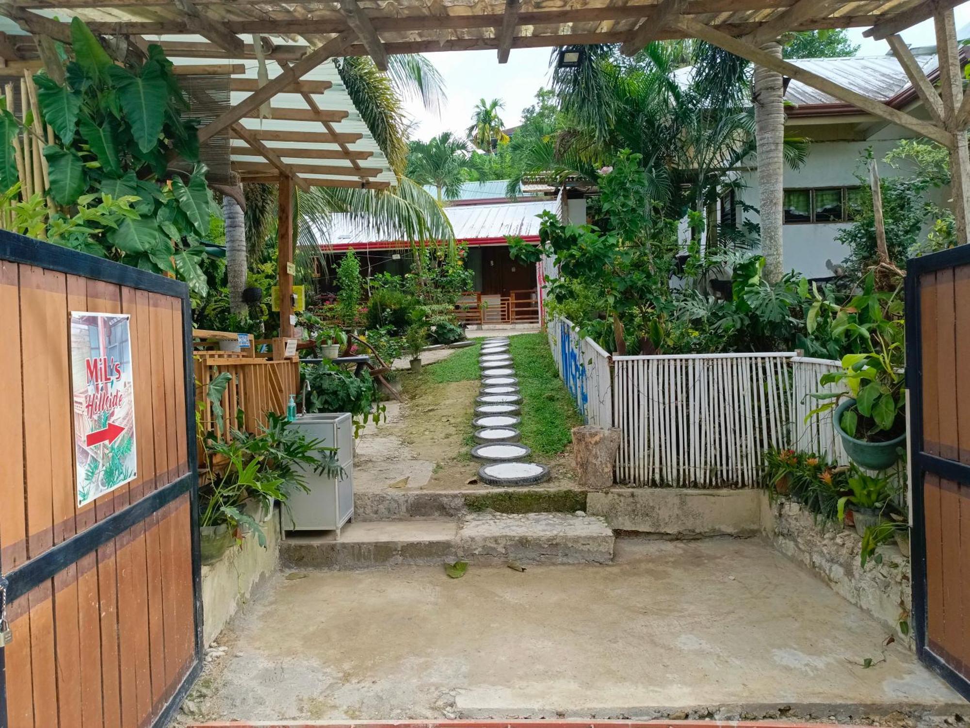 Mil'S Hillside Tourist Inn San Vicente  Buitenkant foto