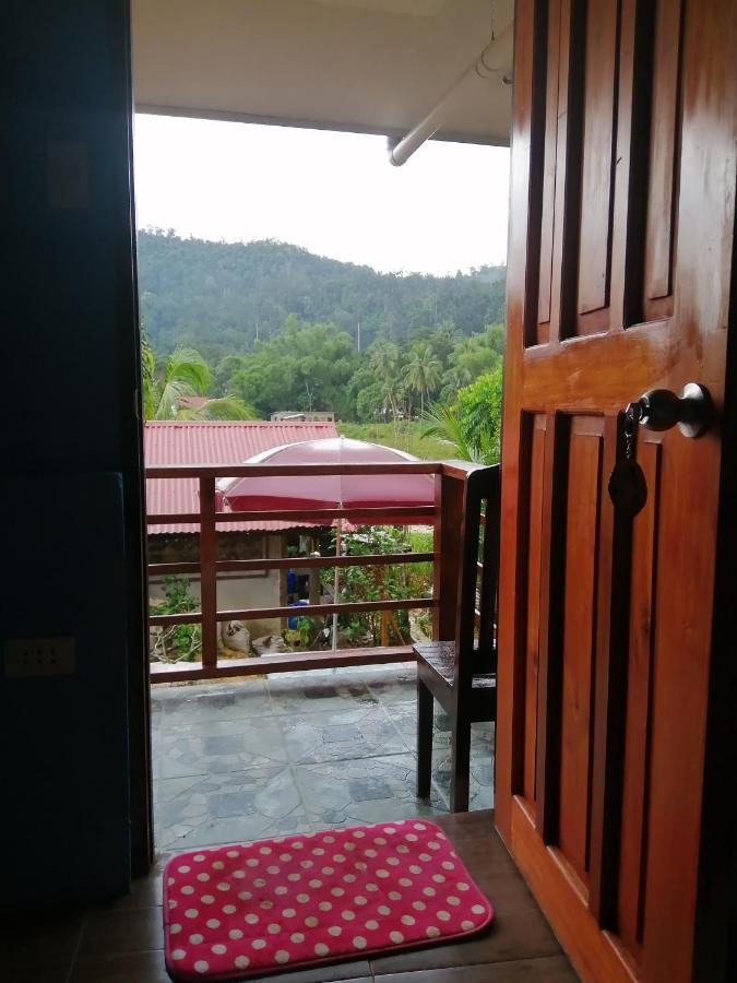 Mil'S Hillside Tourist Inn San Vicente  Buitenkant foto